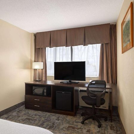Travelodge By Wyndham Thunder Bay On Zewnętrze zdjęcie