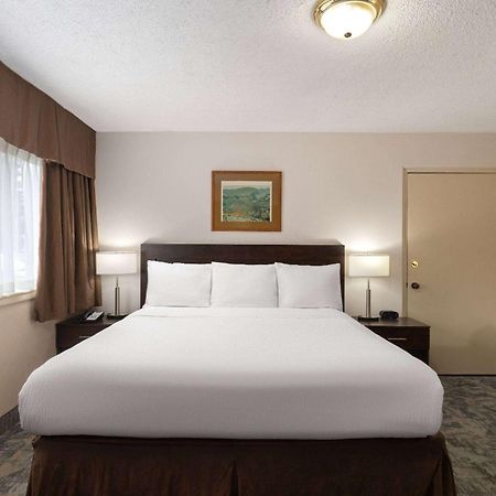 Travelodge By Wyndham Thunder Bay On Zewnętrze zdjęcie